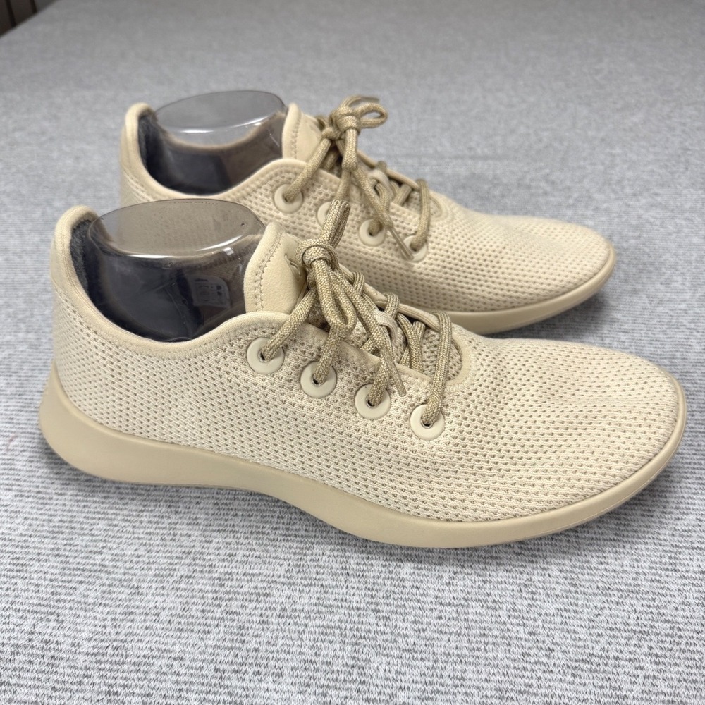 Allbirds Tree Runners Mens 10 Beige Tan Low Top Lightweight Sneakers TR M10